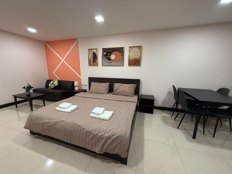 Mok Mek 72, Bangkok, Thailand