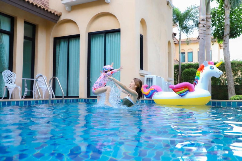 Estella Pool Villas Pattaya Formerly Chivani Pattaya, Na Jomtien, Thailand