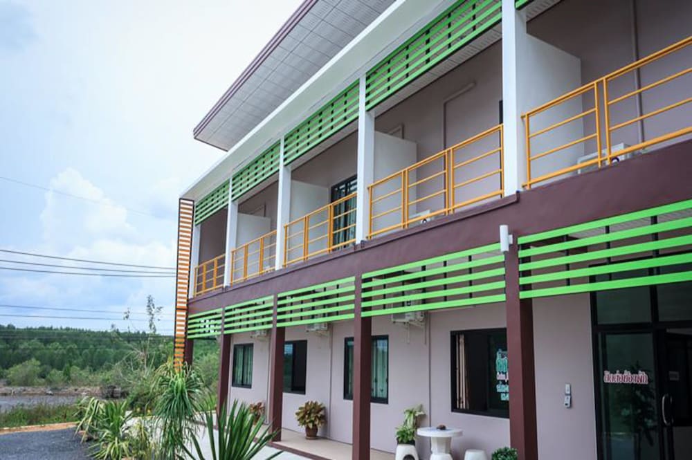 Chaison Hill Resort Khanom, Thailand