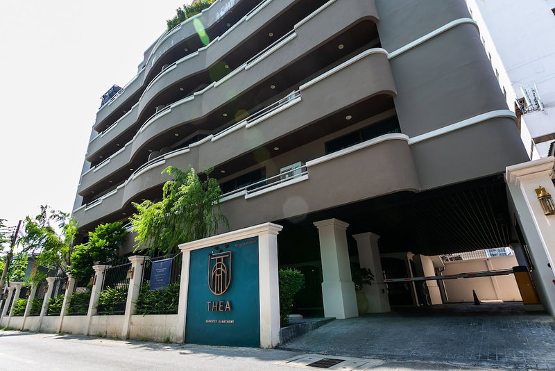 Your Private Oasis Stylish 2br With Spacious Living Room and Pool Access, Bangkok, Thailand