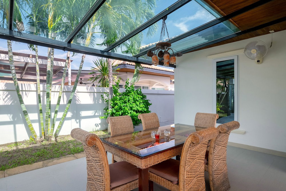 Hotel · Orchid Paradise Homes OPV213, Hua Hin