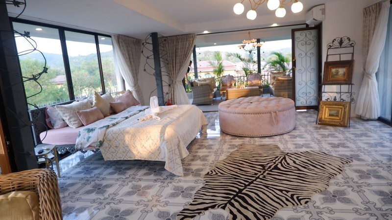 Jungle Moon Boutique Homestay, Sattahip, Thailand