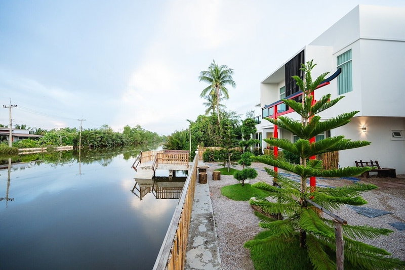 Yunoya Riverside Villa, Samut Songkhram, Thailand