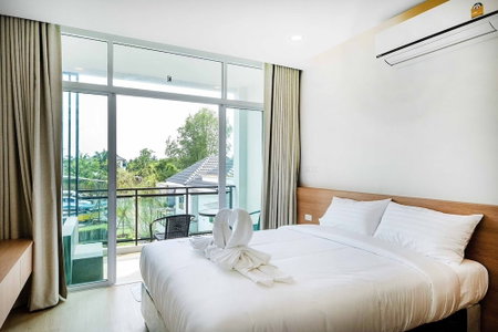 Yunoya Riverside Villa, Samut Songkhram, Thailand