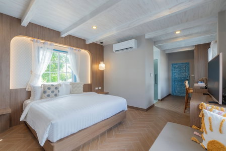 Sea of Love Suite Cafe Pattaya, Sattahip, Thailand