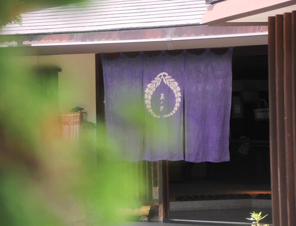 Ena Toutaro, Japan