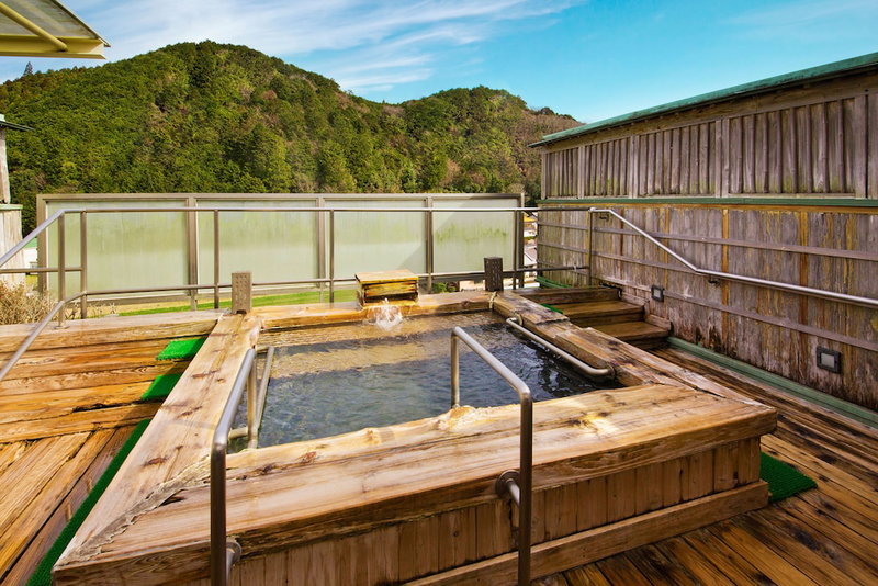 Yumoto Sakakibarakan, Tsu, Japan