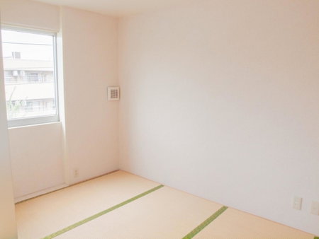 Palette Takashimadaira guest house, Tokyo, Japan