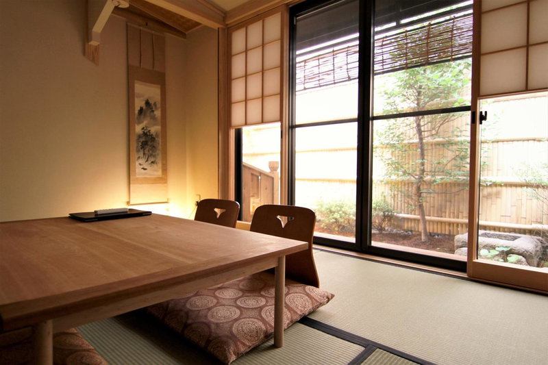 Kurenai-An Private Machiya in Downtown Kyoto, Kyoto, Japan