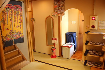 Okinawa Minshuku Kariyushi Honkan, Shirahama, Japan
