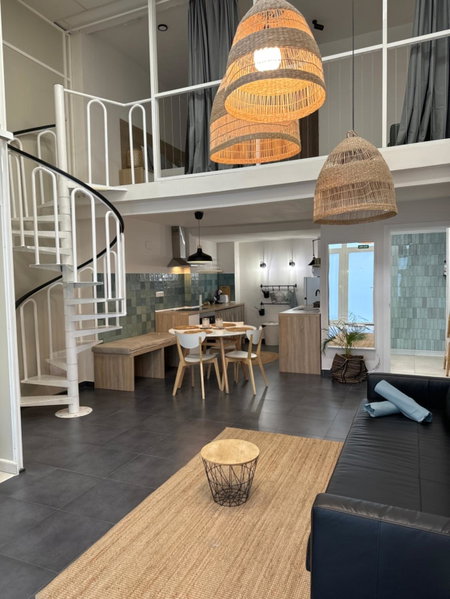 Alex- DUPLEX APARTMENT- City, Valencia, Spain