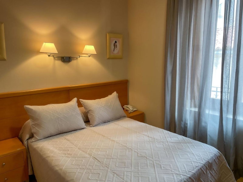 Hotel Castilla, Cáceres, Spain