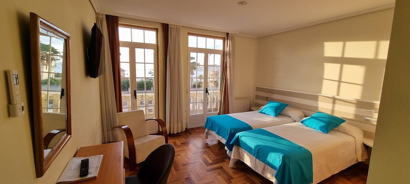 Hotel Miramar, Nigran, Spain