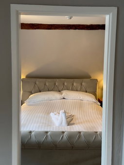 The Swan Hotel, Worcester, United Kingdom