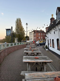 The Swan Hotel, Worcester, United Kingdom