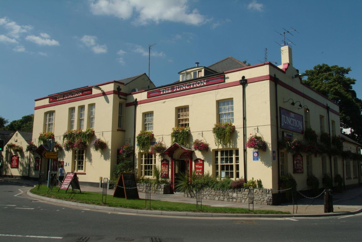 The Junction Hotel, United Kingdom