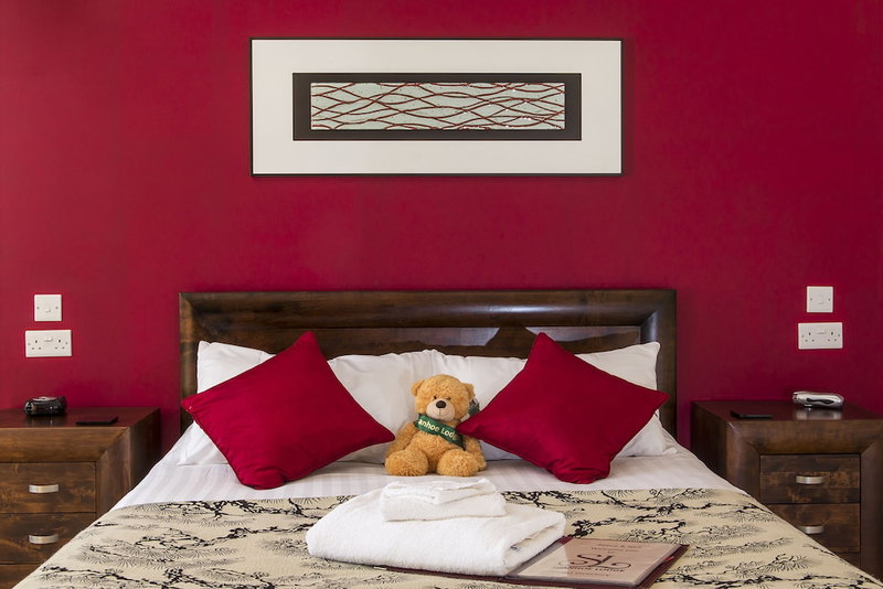 Spanhoe Lodge - B&B, Corby, United Kingdom