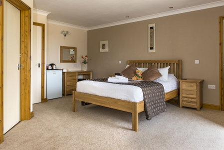Spanhoe Lodge - B&B, Corby, United Kingdom