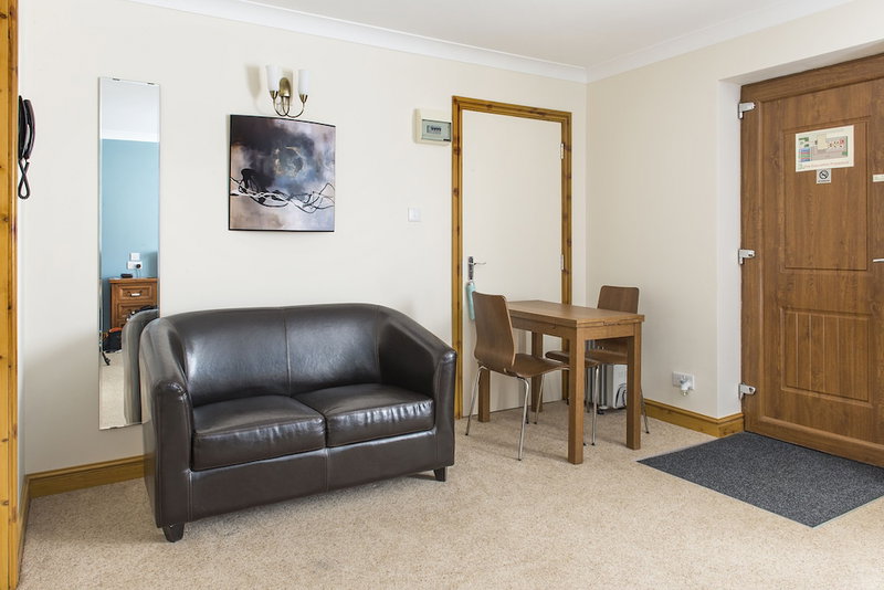 Spanhoe Lodge - B&B, Corby, United Kingdom