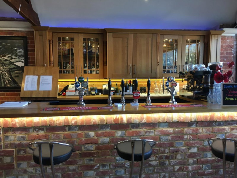 The White Hart pub and rooms, Cranleigh, United Kingdom