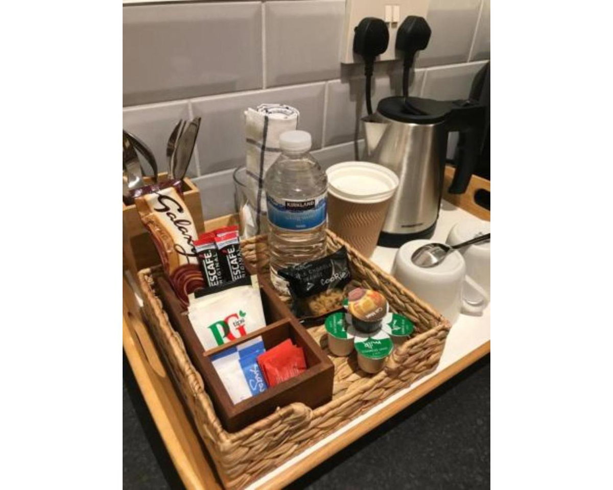 Hotel · Anson Studios Walsall M6, J10, Walsall