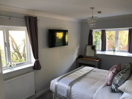 Old Hunters Lodge Whipsnade Limited, Whipsnade, United Kingdom