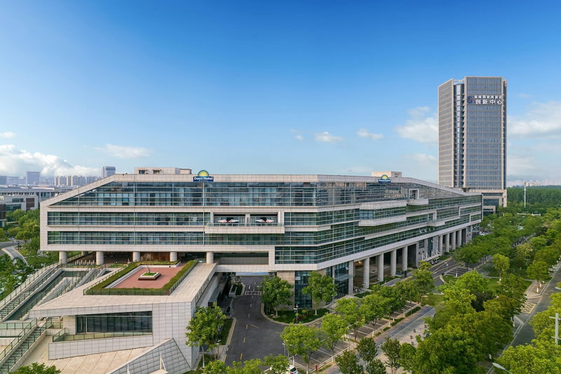 Days Hotel By Wyndham Yancheng Hi-Tech Park, Yancheng, China