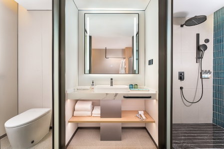 Holiday Inn Express Lijiang Ancient Town by IHG, Lijiang, China