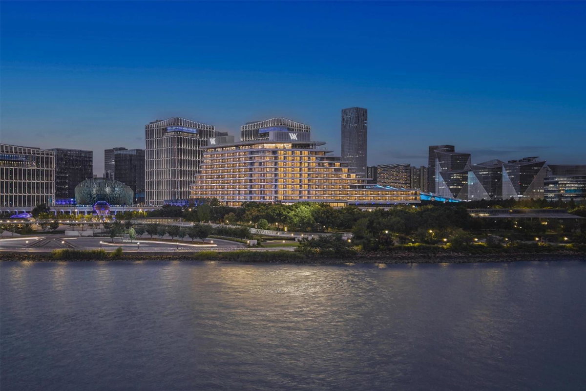 Waldorf Astoria Shanghai Qiantan, China