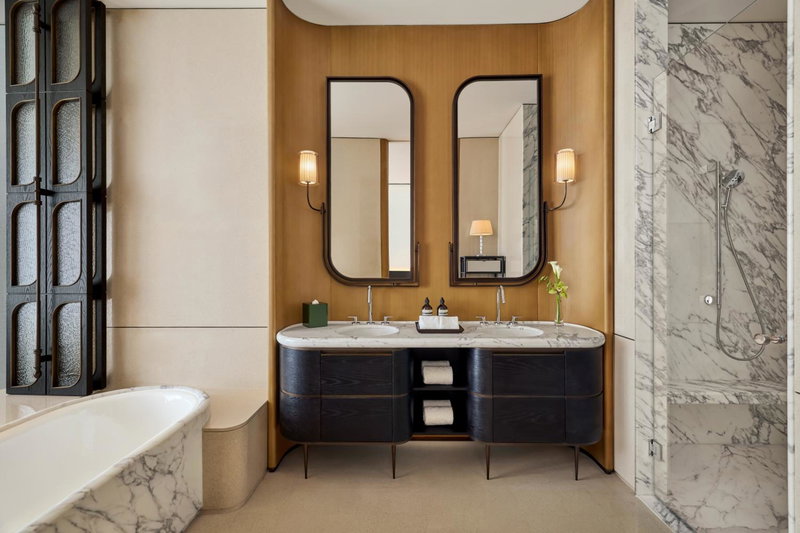 Waldorf Astoria Shanghai Qiantan, Shanghai, China
