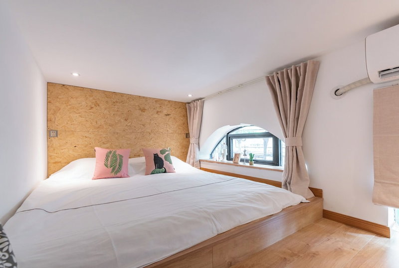 Shanghai Hills&XING 1882 Homestay, Shanghai, China
