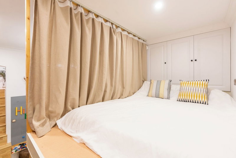 Shanghai Hills&XING 1881 Homestay, Shanghai, China