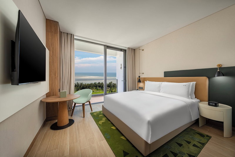 Holiday Inn Beihai Silver Beach by IHG, Beihai, China