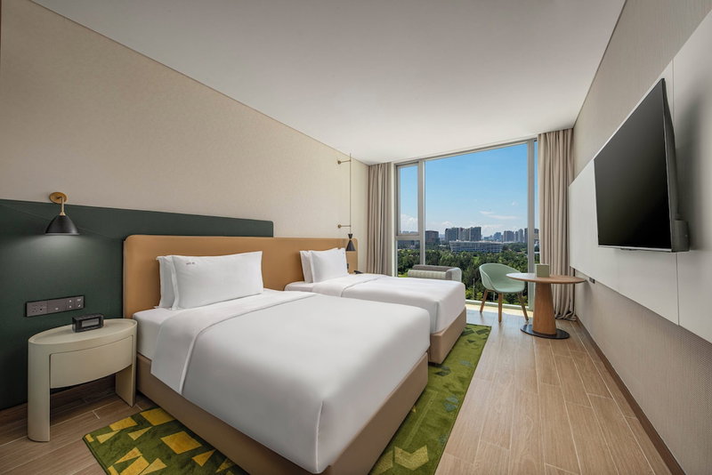Holiday Inn Beihai Silver Beach by IHG, Beihai, China