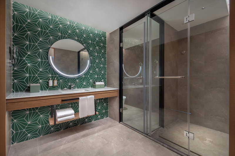 Holiday Inn Beihai Silver Beach by IHG, Beihai, China