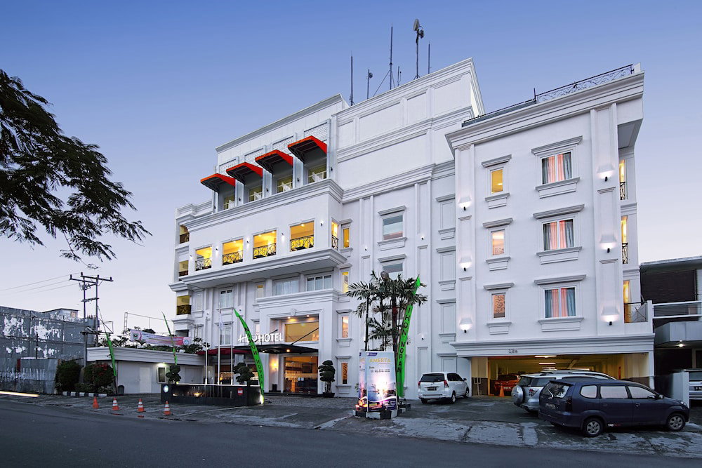 HW Hotel Padang, Indonesia