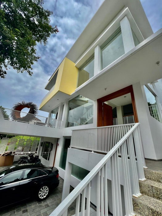 Platinum Yellow Bandung Villa 24 Pax Private Pool, Bengkok, Indonesia