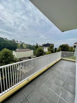 Platinum Yellow Bandung Villa 24 Pax Private Pool, Bengkok, Indonesia