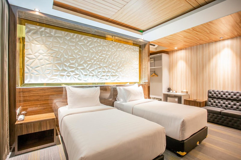 Avery De Grand City Hotel Bandung, Bandung, Indonesia