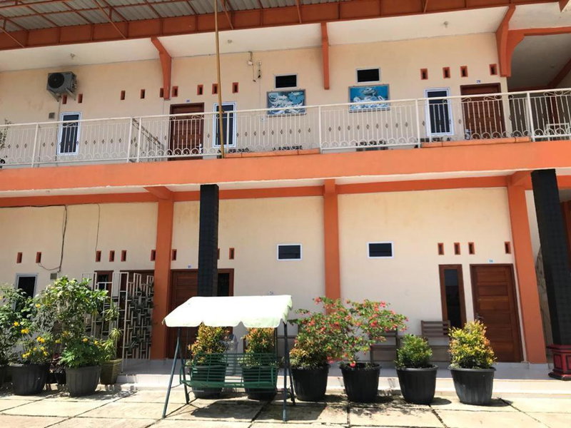 Penginapan Intan Bandara, Duku, Indonesia