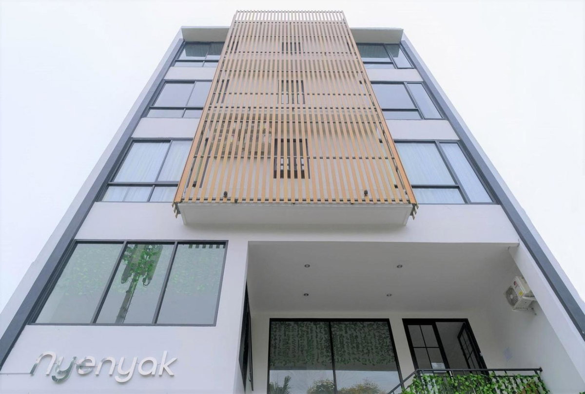 Hotel · NYENYAK MRT Lebak Bulus Simatupang, Jakarta