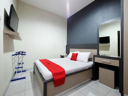 RedDoorz near Moro Mall Purwokerto, Purwokerto, Indonesia