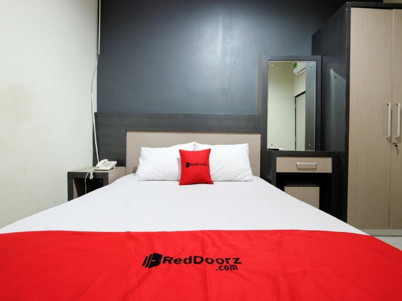 RedDoorz near Moro Mall Purwokerto, Purwokerto, Indonesia