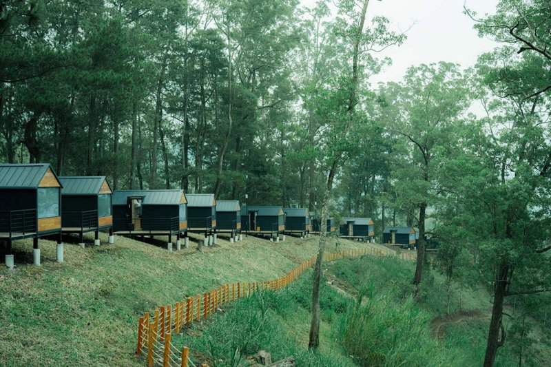 Bobocabin Coban Rondo, Malang, Songgoriti, Indonesia