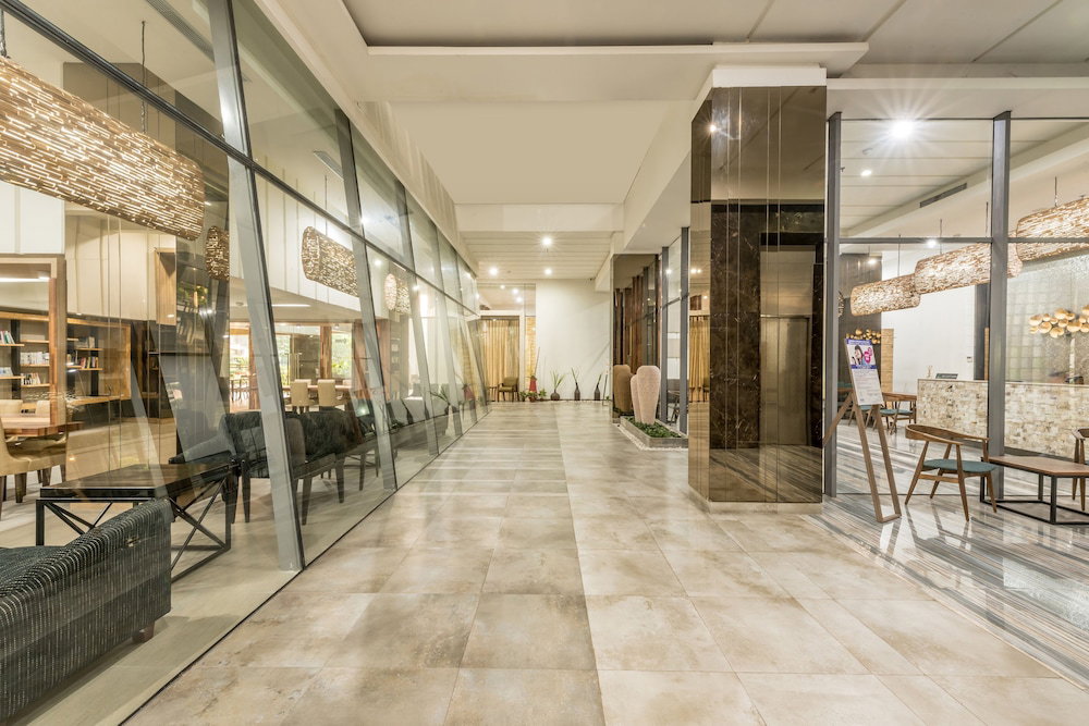 Hotel · Grande Valore Hotel & Serviced Apartment, Cikarang