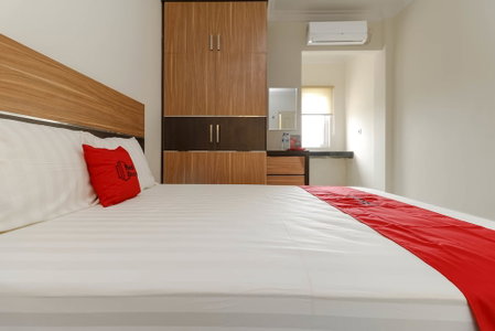 RedDoorz Plus near Palembang Square Mall, Palembang, Indonesia