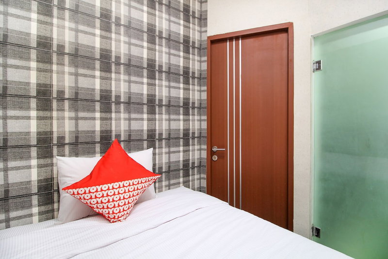 Capital O 217 A1 Hotel, Surabaya, Indonesia