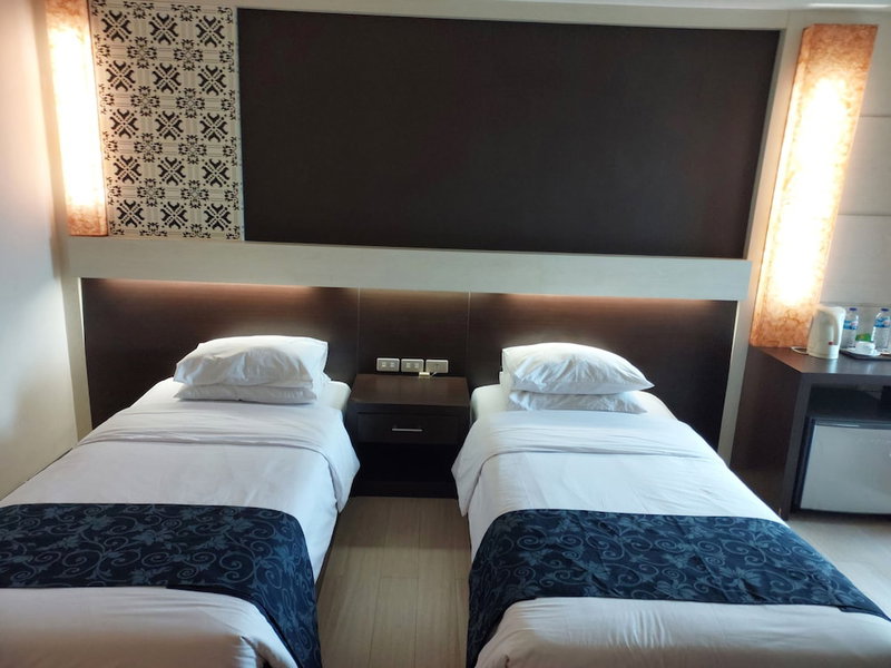 Hotel New Puri Garden Bandara Semarang, Semarang, Indonesia