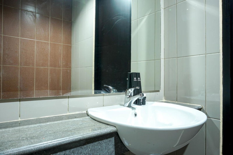 Homey and Modern 2BR Apartment at Atlanta Residence By Travelio, Depok, Indonesia