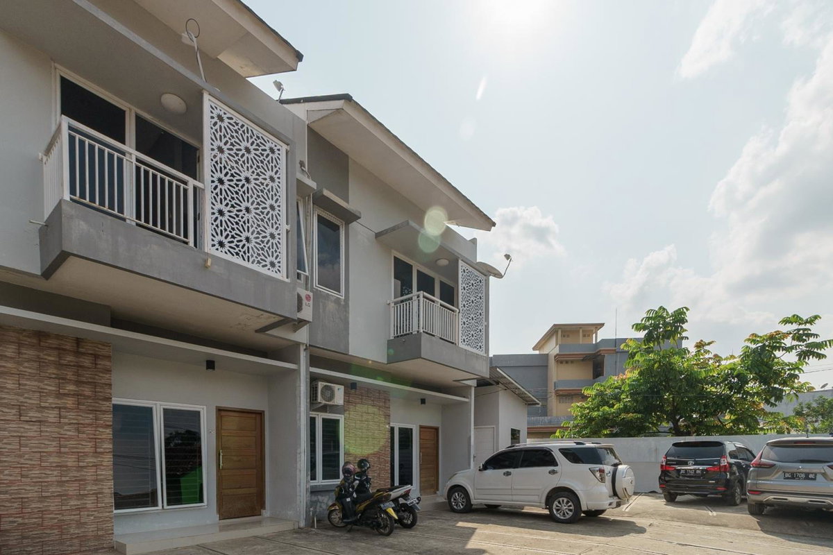RedDoorz @ Jalan Demang Lebar Raya Palembang, Indonesia